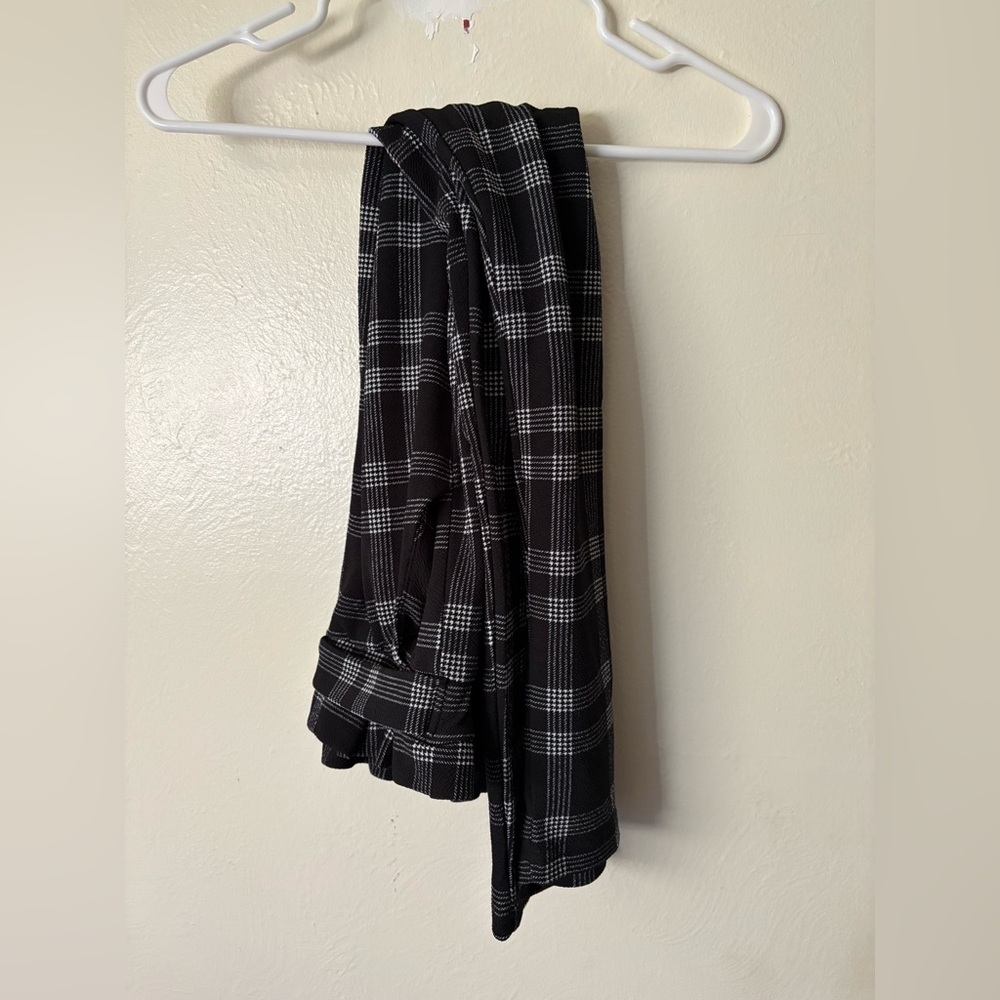 Shosho Black & White Plaid Knit Pants